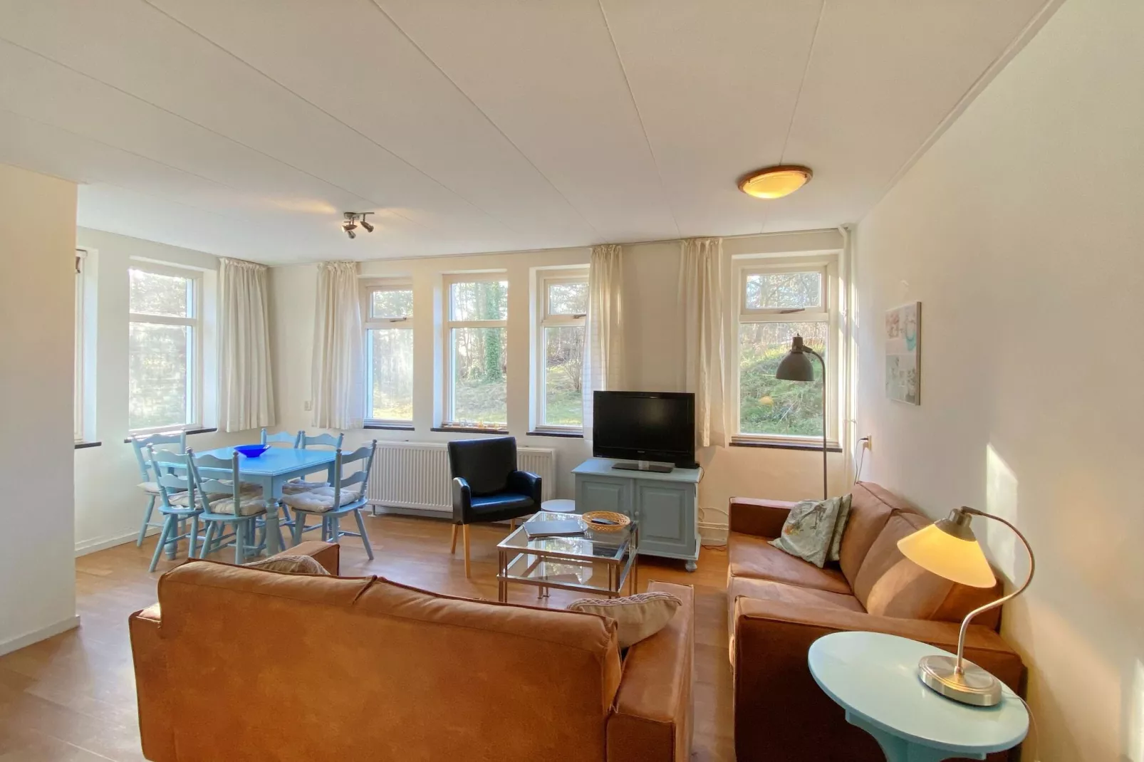 Huize Glory Robijn-Living room