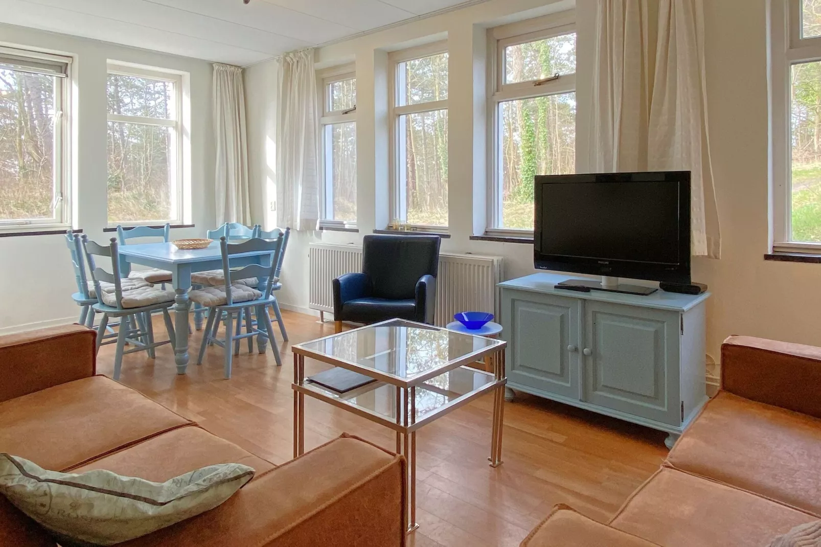 Huize Glory Robijn-Living room