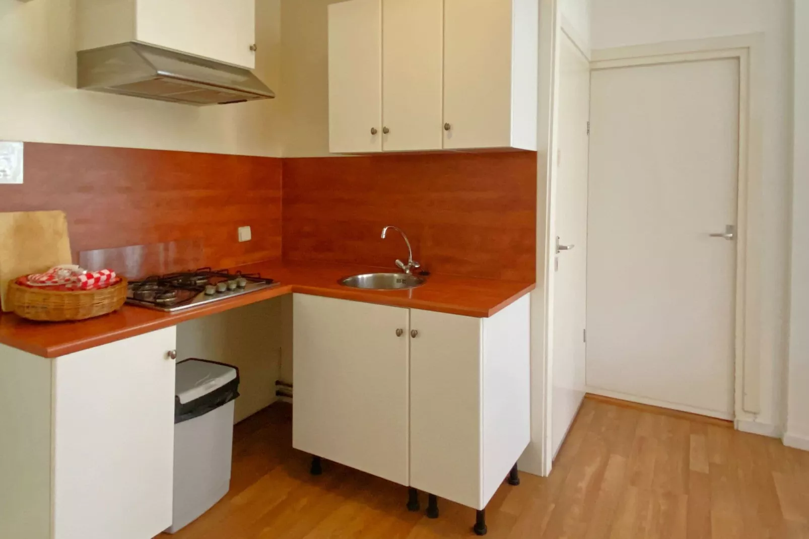 Huize Glory Robijn-Kitchen