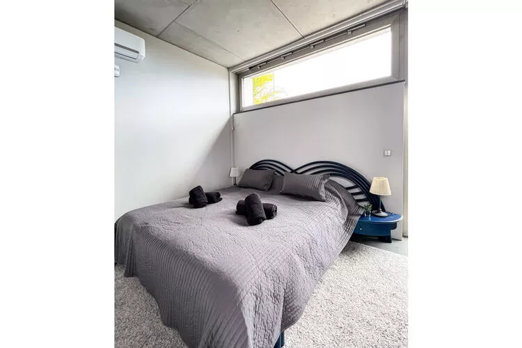 182964-Bedroom