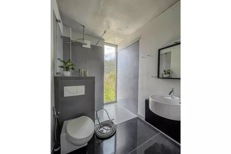 182964-Bathroom