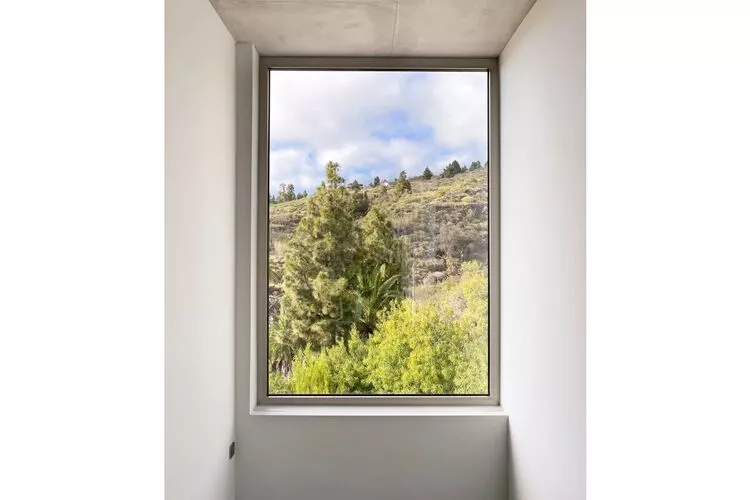 182964-View