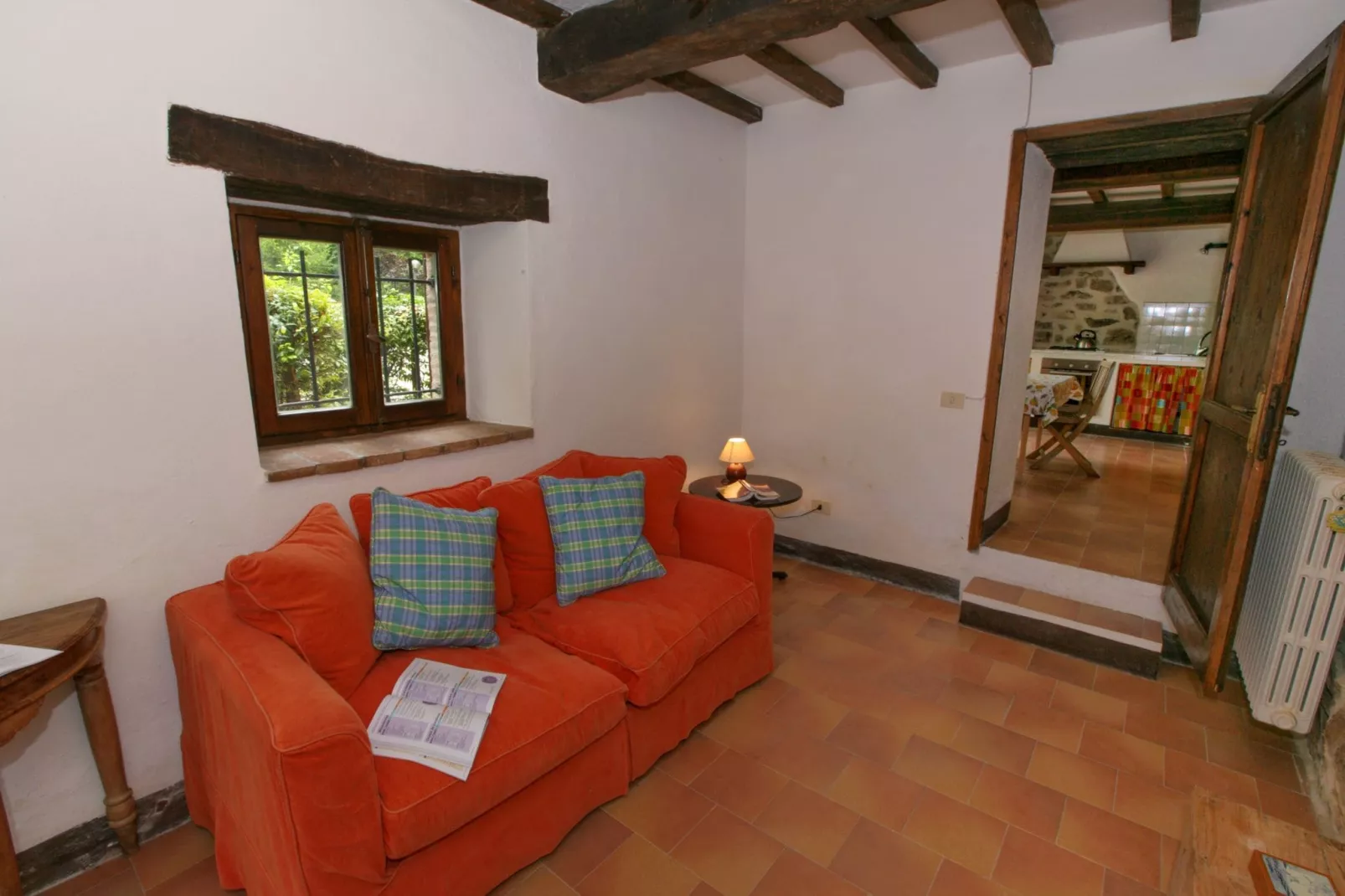 Liscino-Living room