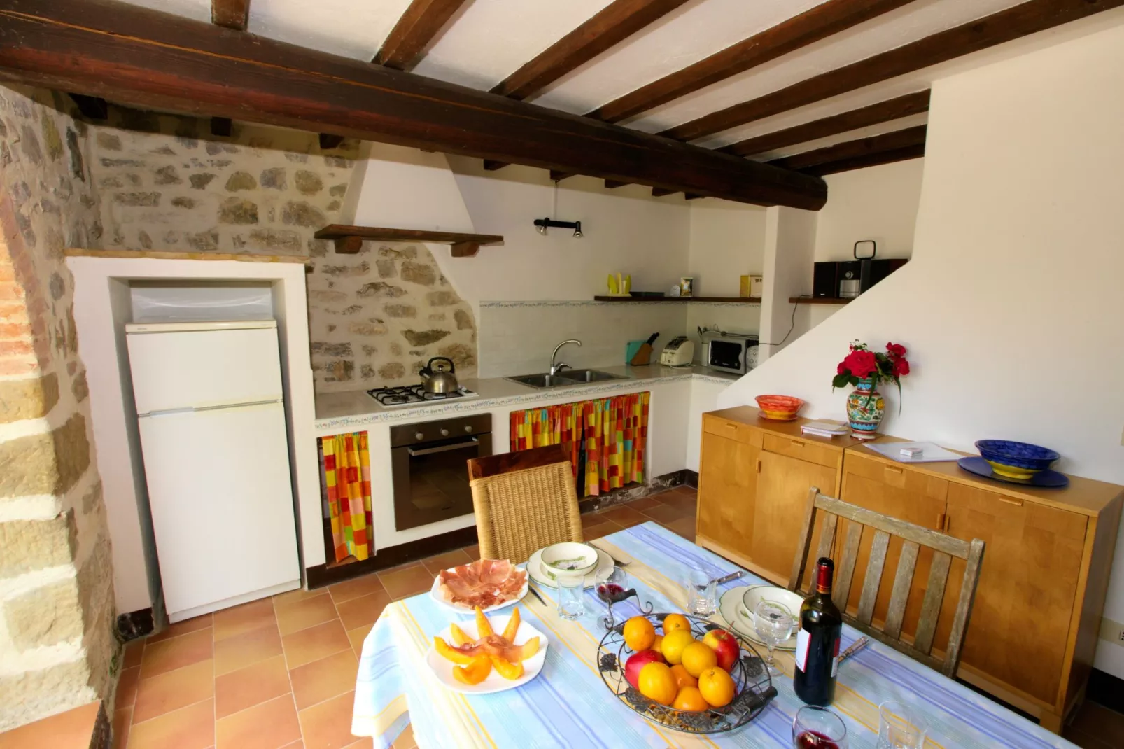Liscino-Kitchen