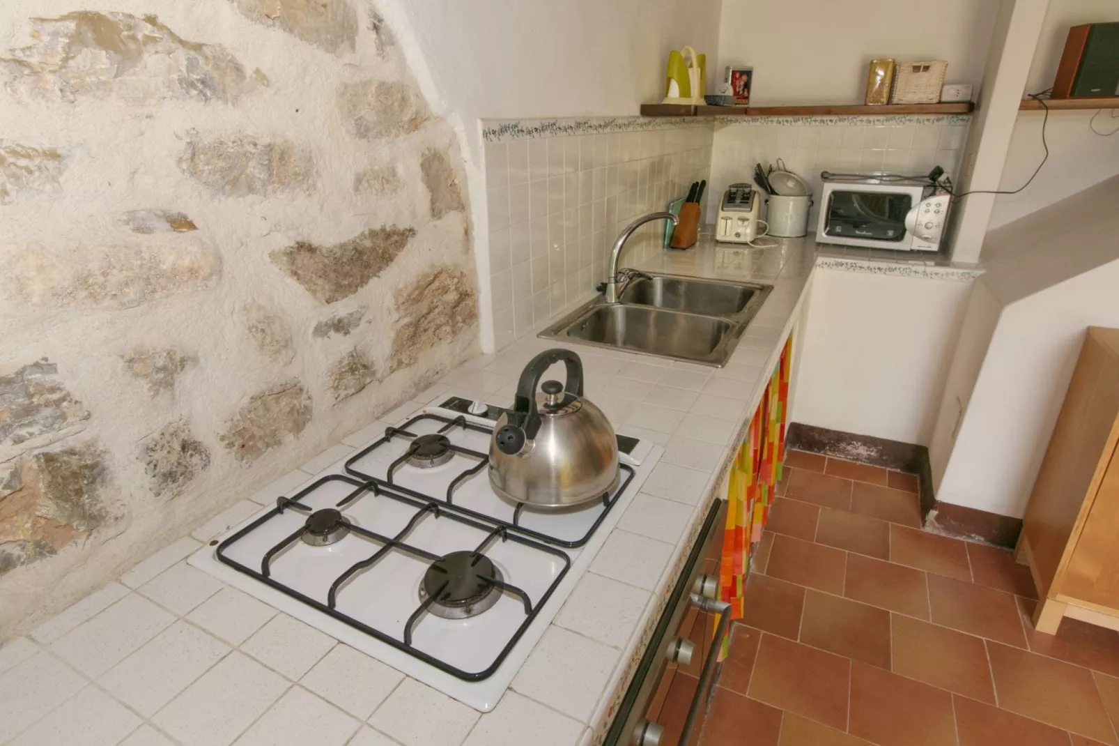 Liscino-Kitchen