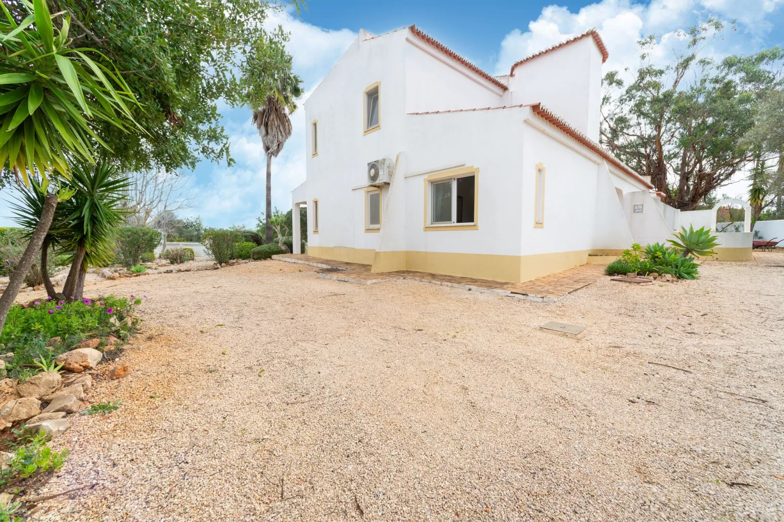 Villa Monchique-Exterior summer