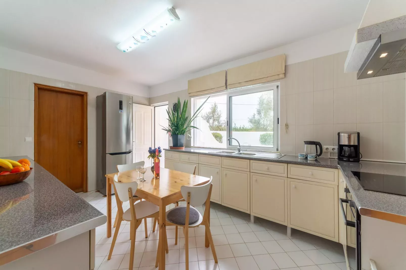 Villa Monchique-Kitchen