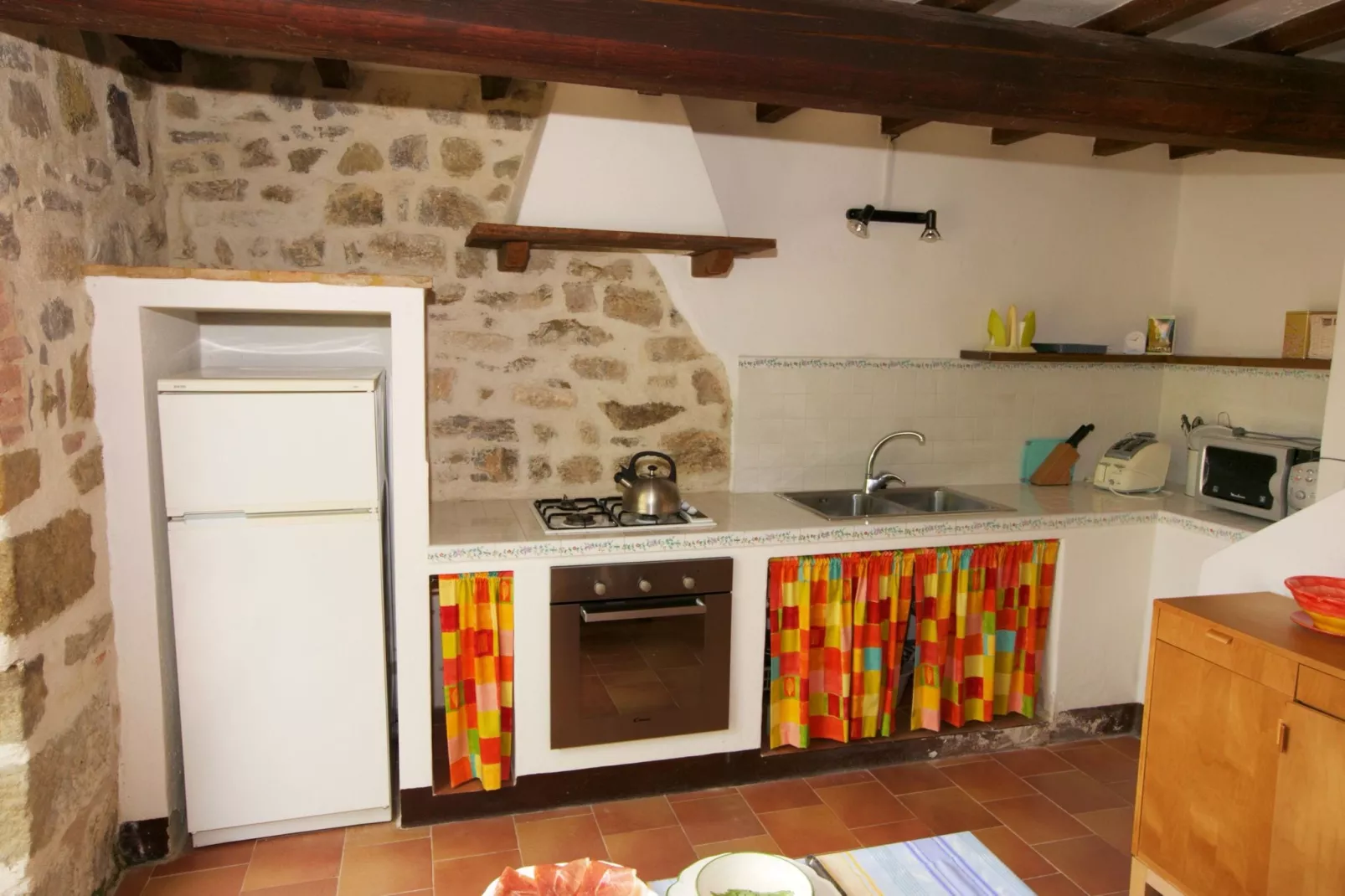 Liscino-Kitchen