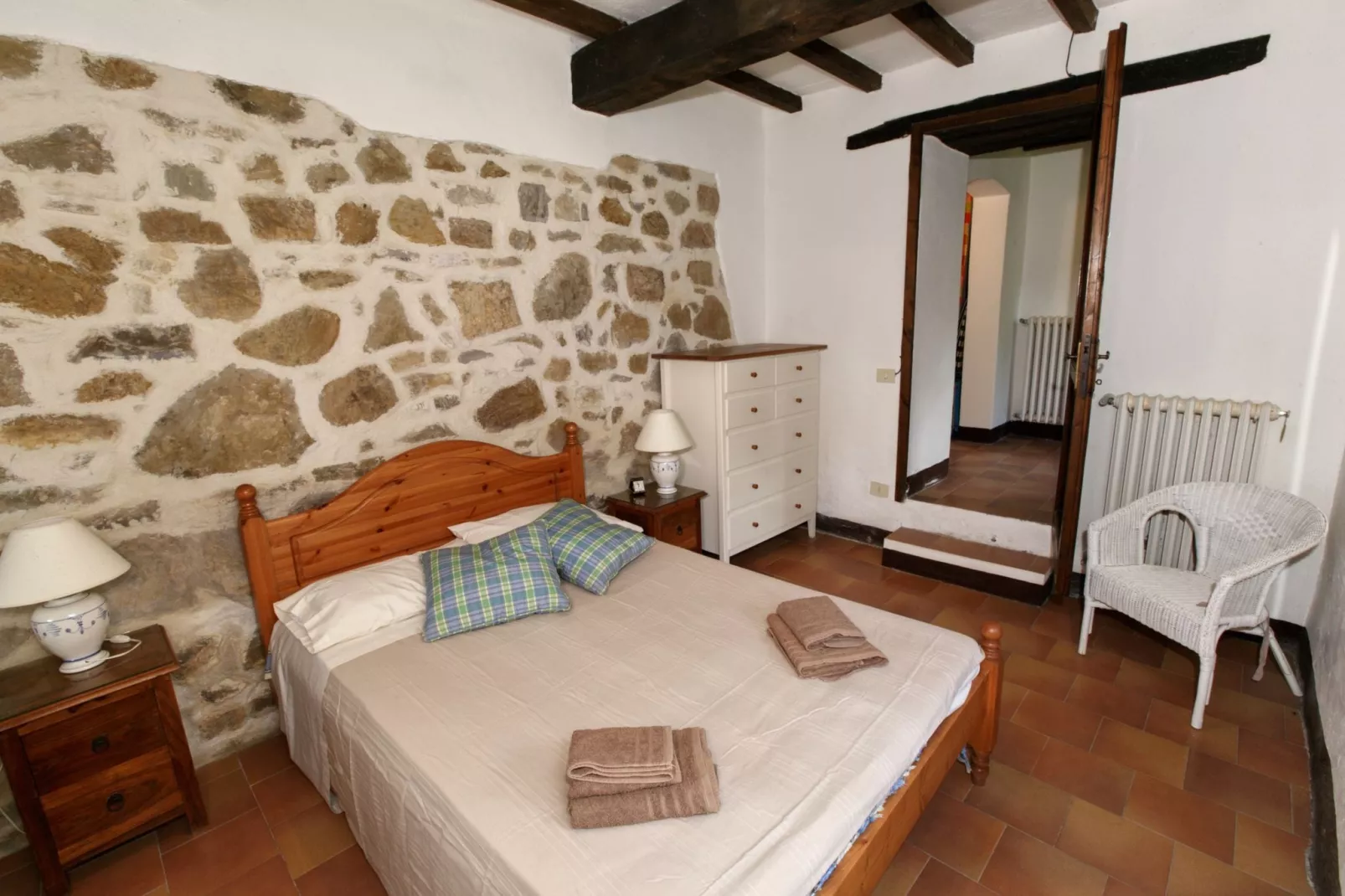 Liscino-Bedroom