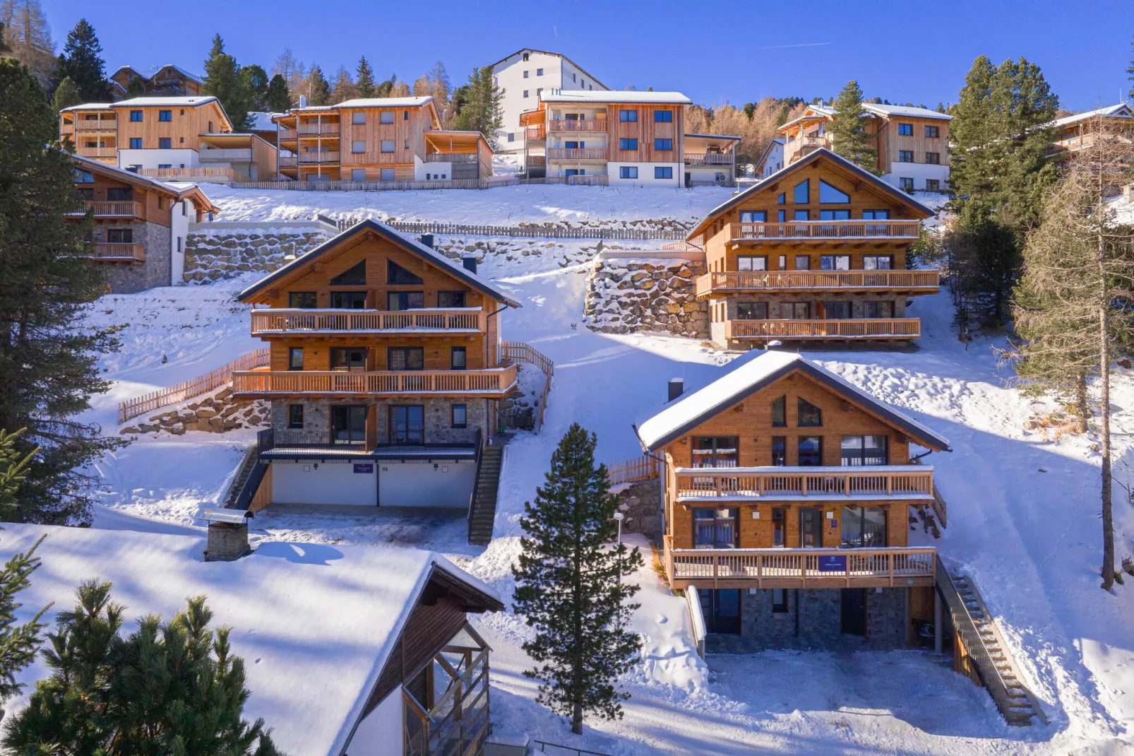 Turrach Lodges 2-Exterior winter