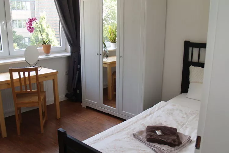 201187-Bedroom