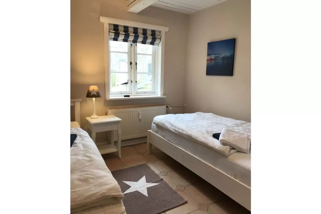 222519-Schlafzimmer