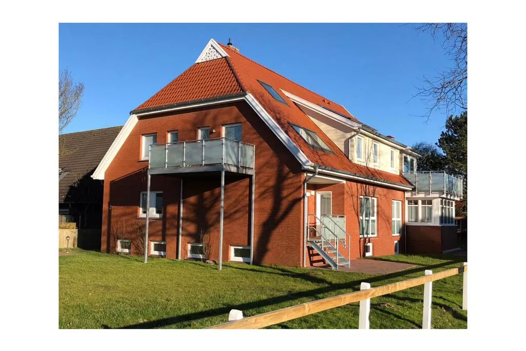 214520-View