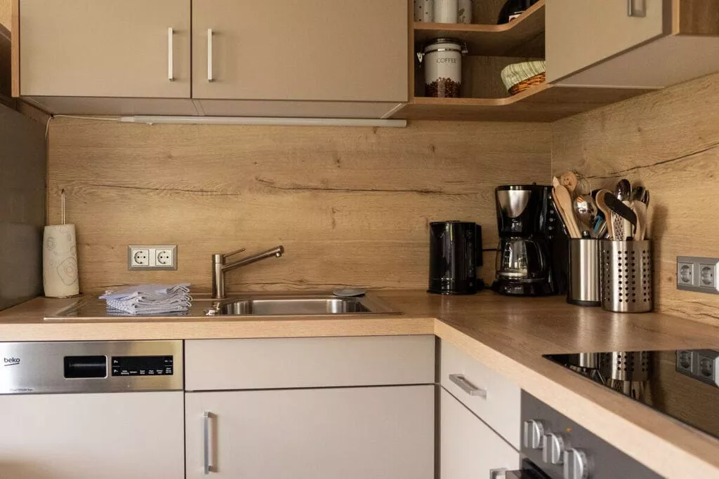 118375-Kitchen