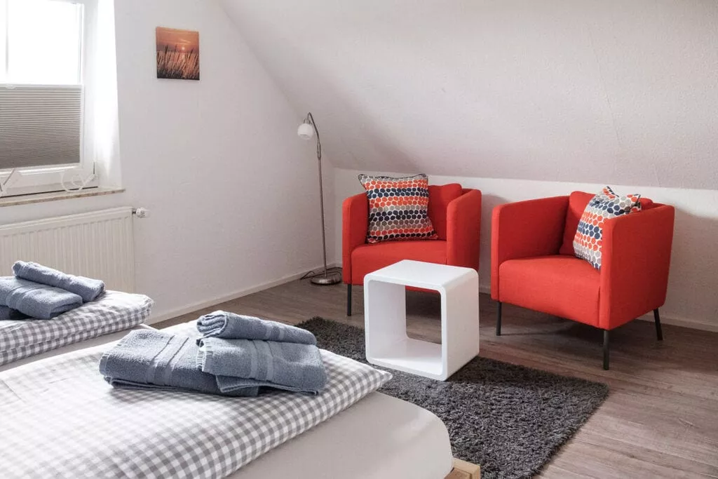 118375-Bedroom