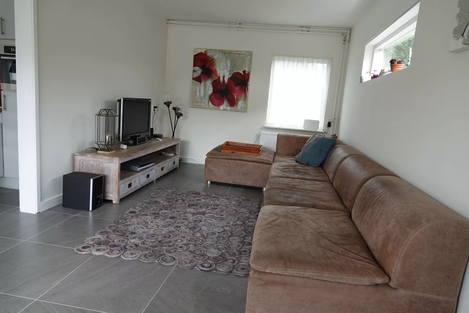 Relaxing Summer-Living room