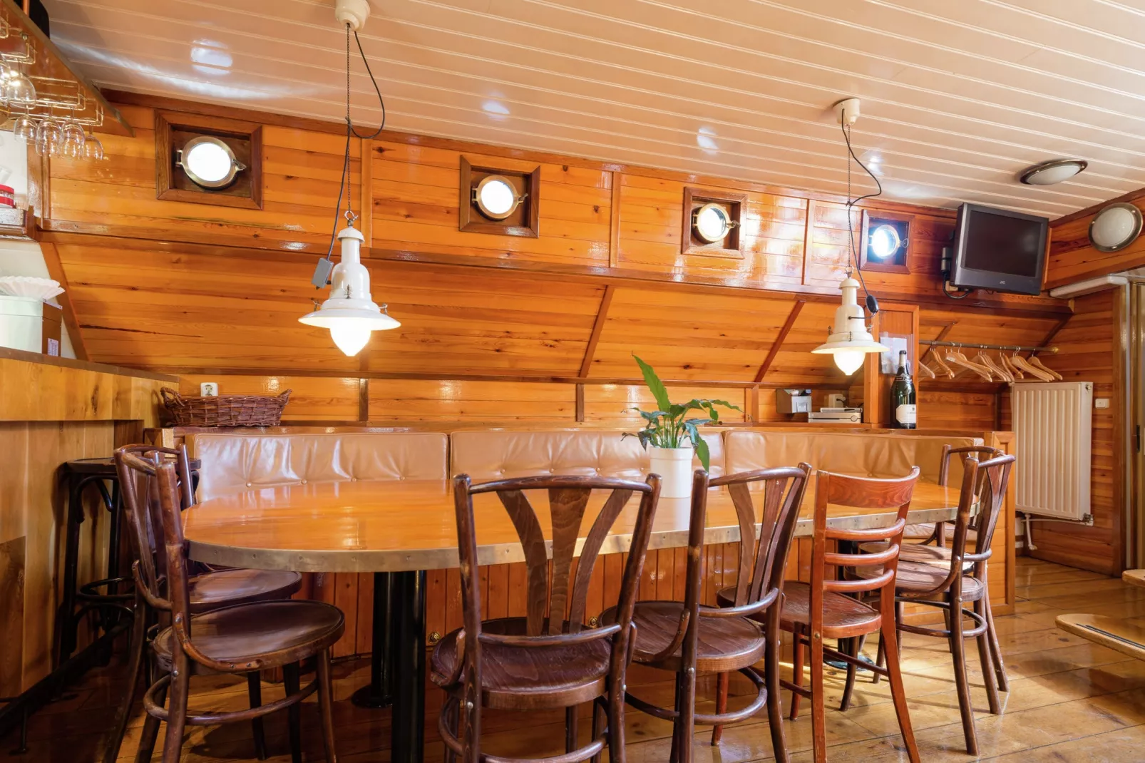 Korevaer-Dining room
