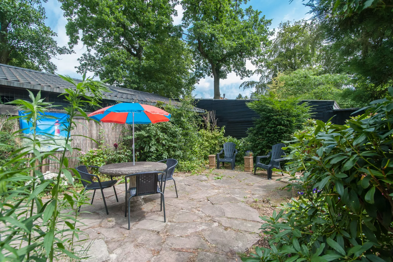 Het Roefje-Gardens summer