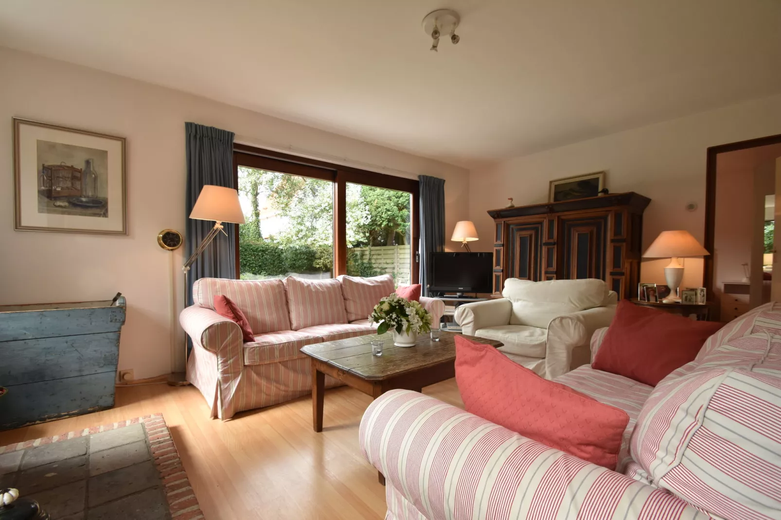 Morgenster-Living room