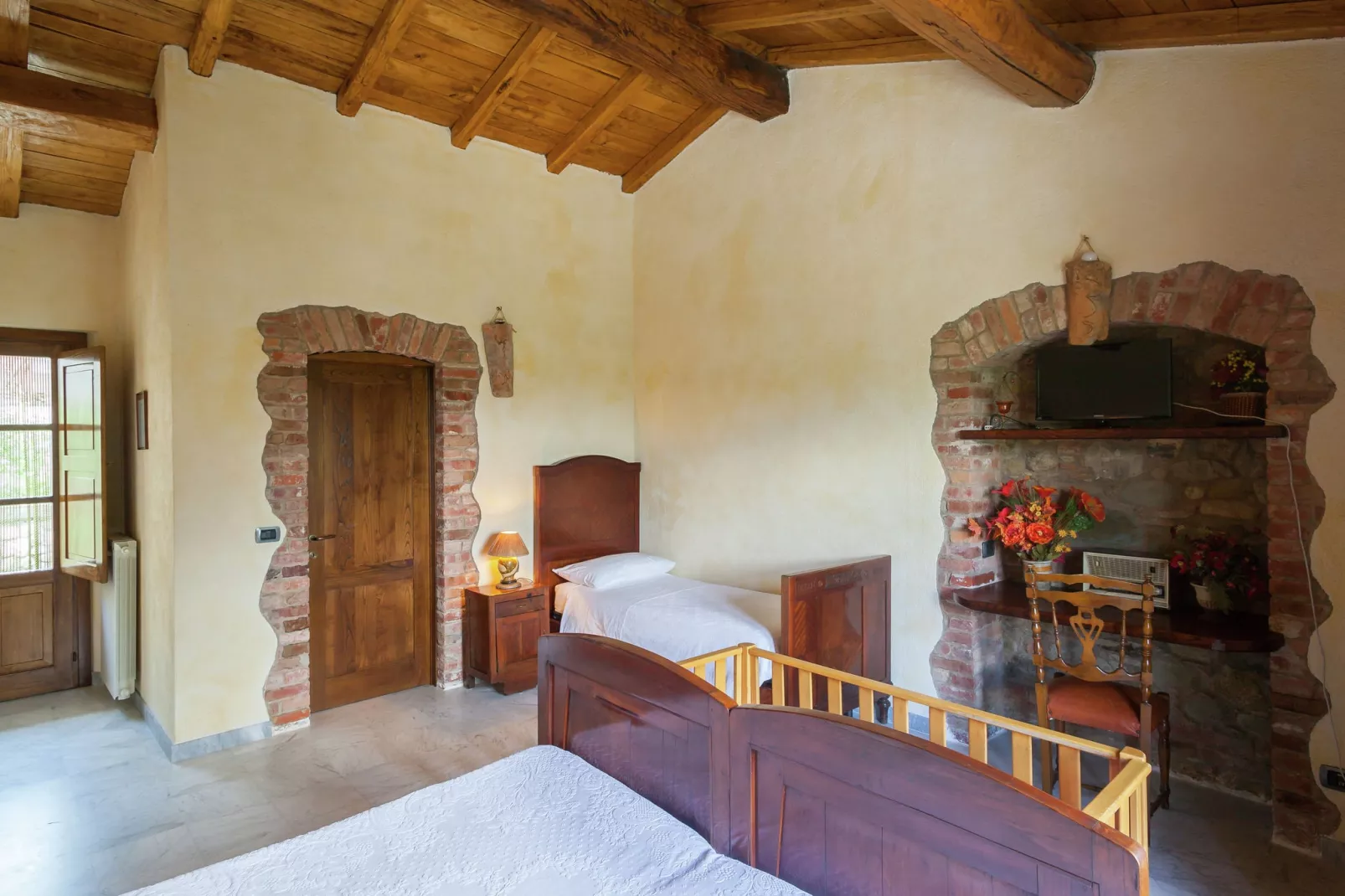 Agriturismo Valle Fiorita-Bedroom
