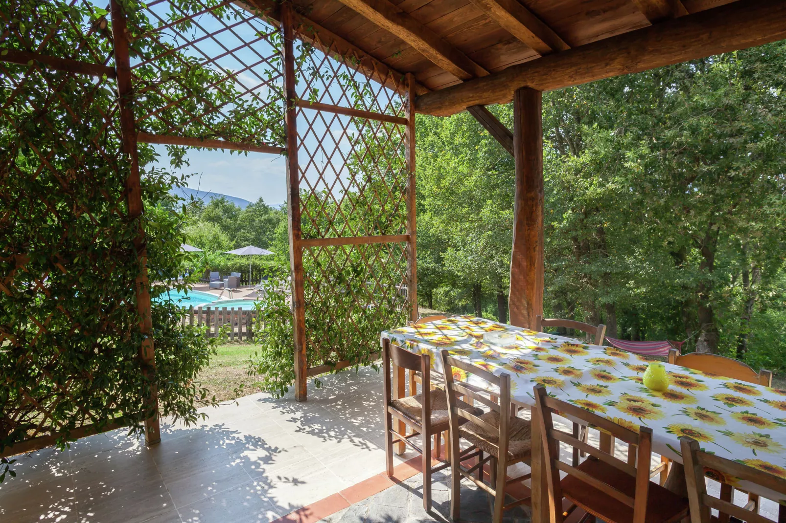 Agriturismo Valle Fiorita-Terrace balcony