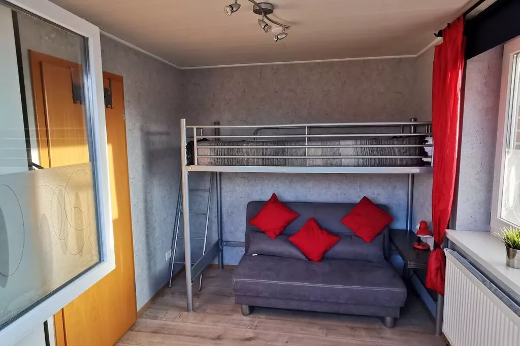 214762-Bedroom