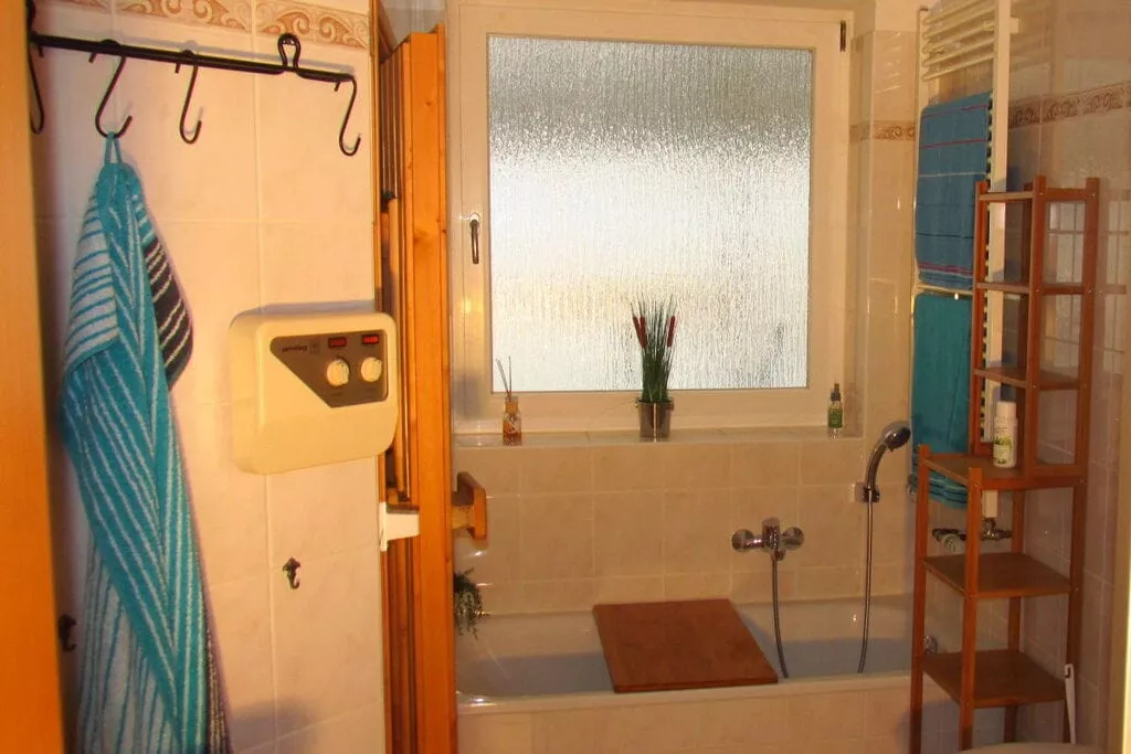 214762-Bathroom