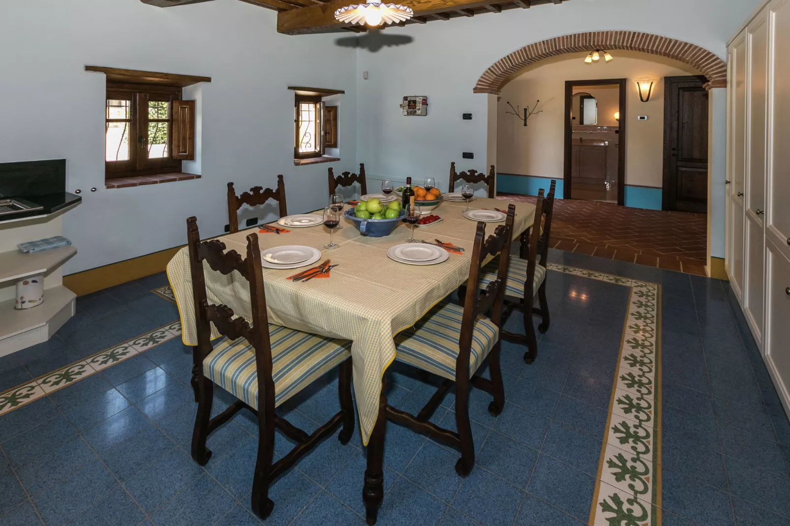 Casa Giglio-Dining room