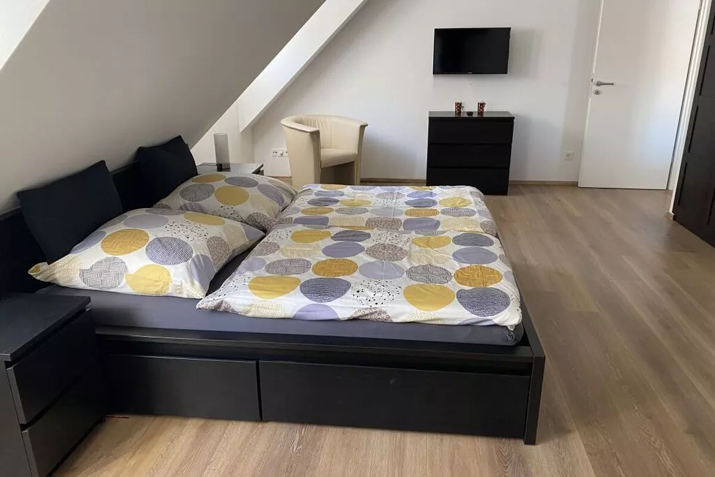 108291-Bedroom