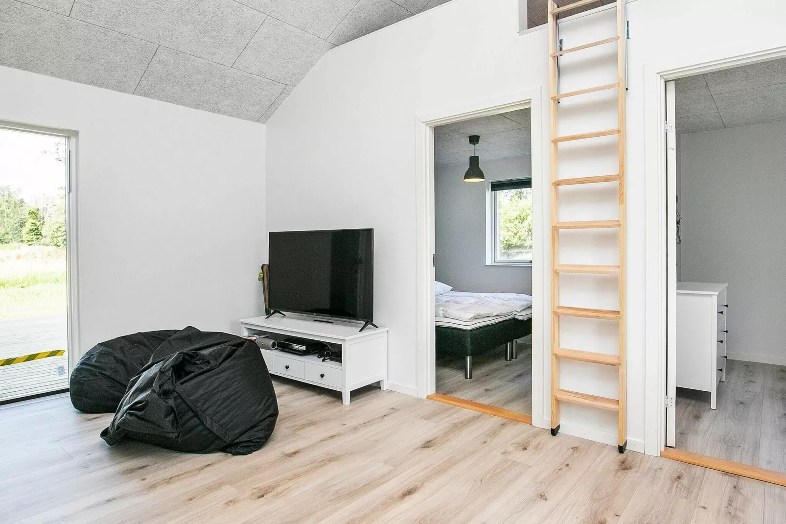 14 Personen Ferienhaus in Væggerløse-Innenbereich