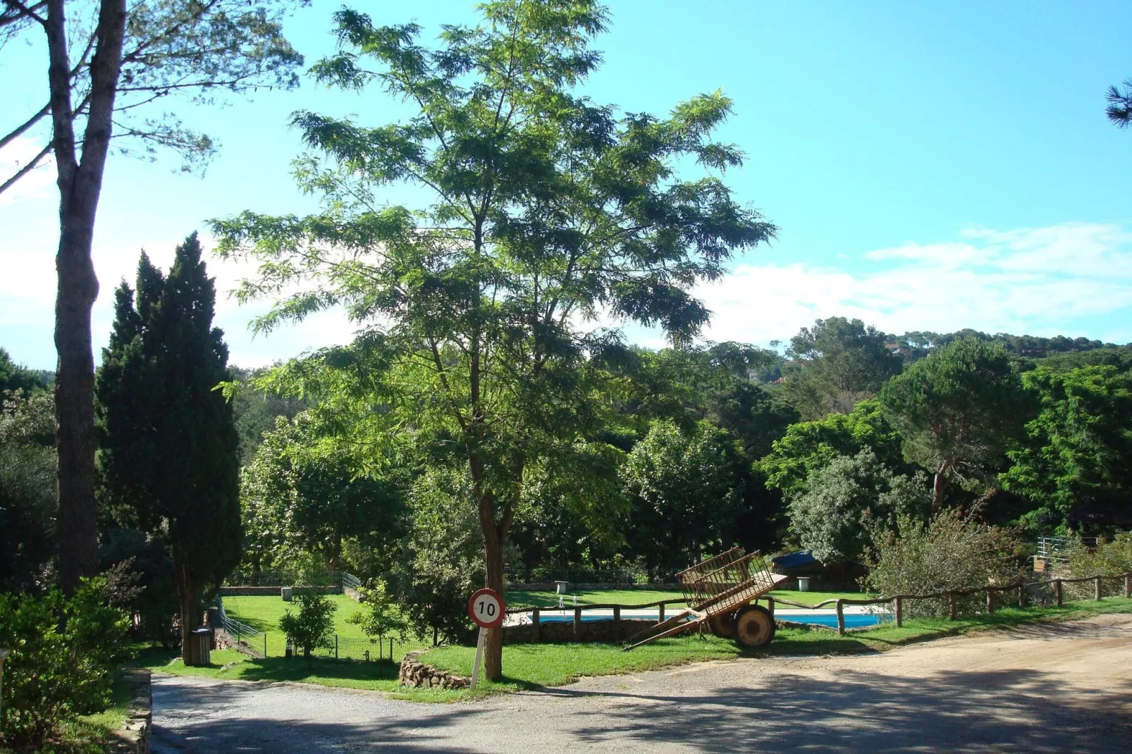 Resort Begur 1-Areas summer 1km