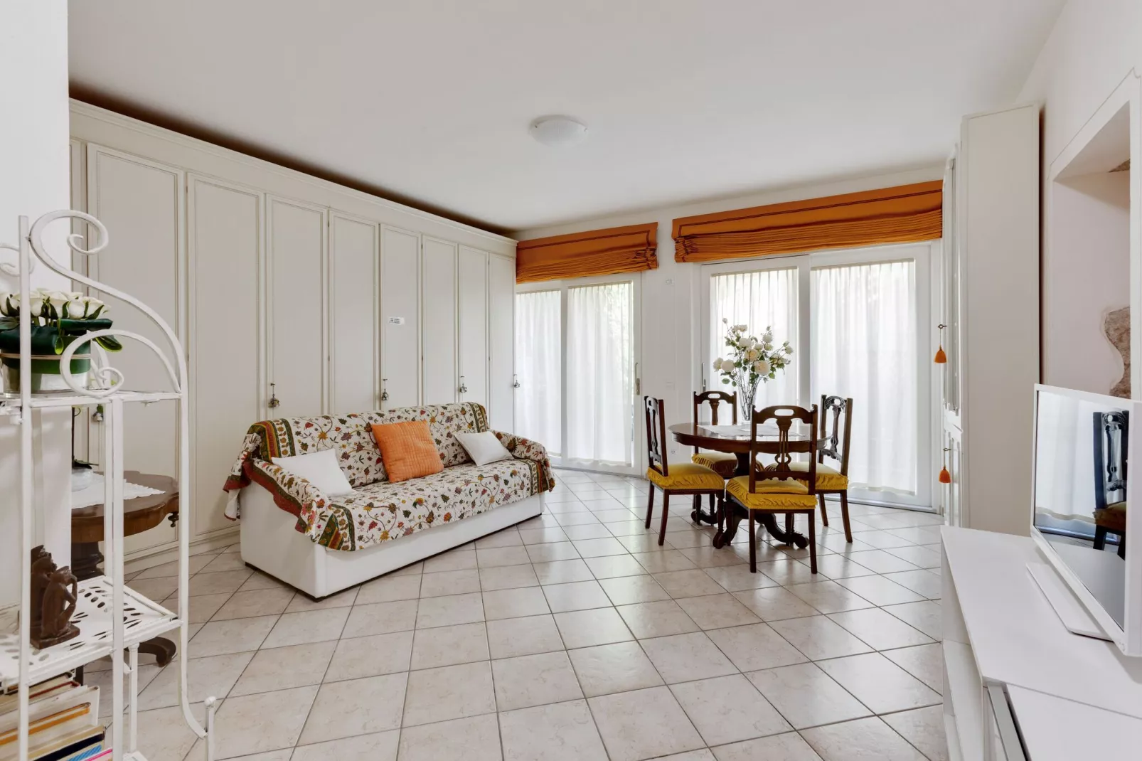 Casa Alighieri-Living room