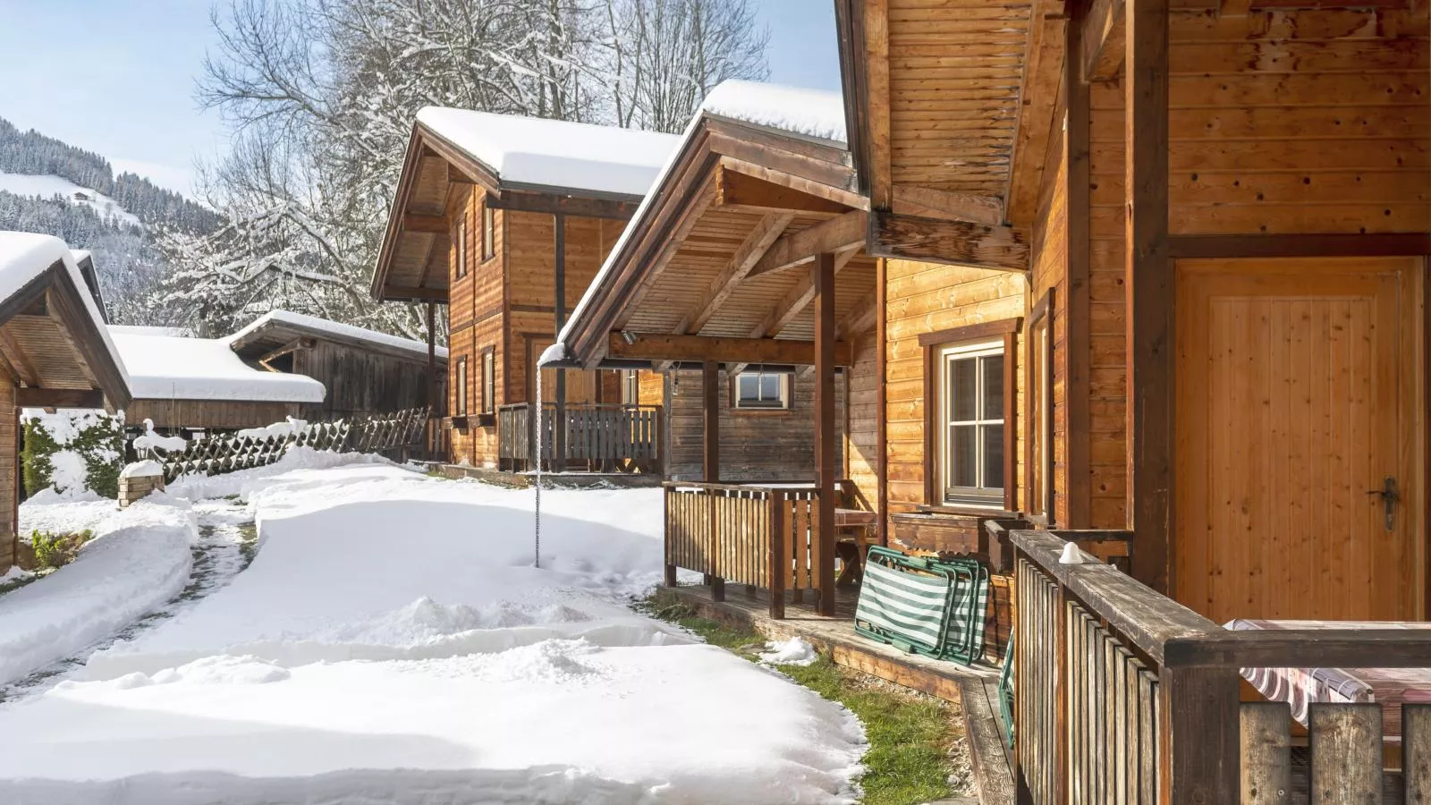 Uriges Chalet 3-Area winter 1km