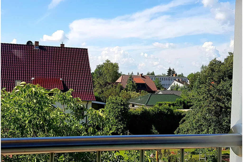 195072-View