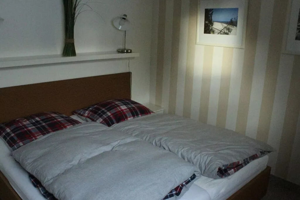 210509-Bedroom