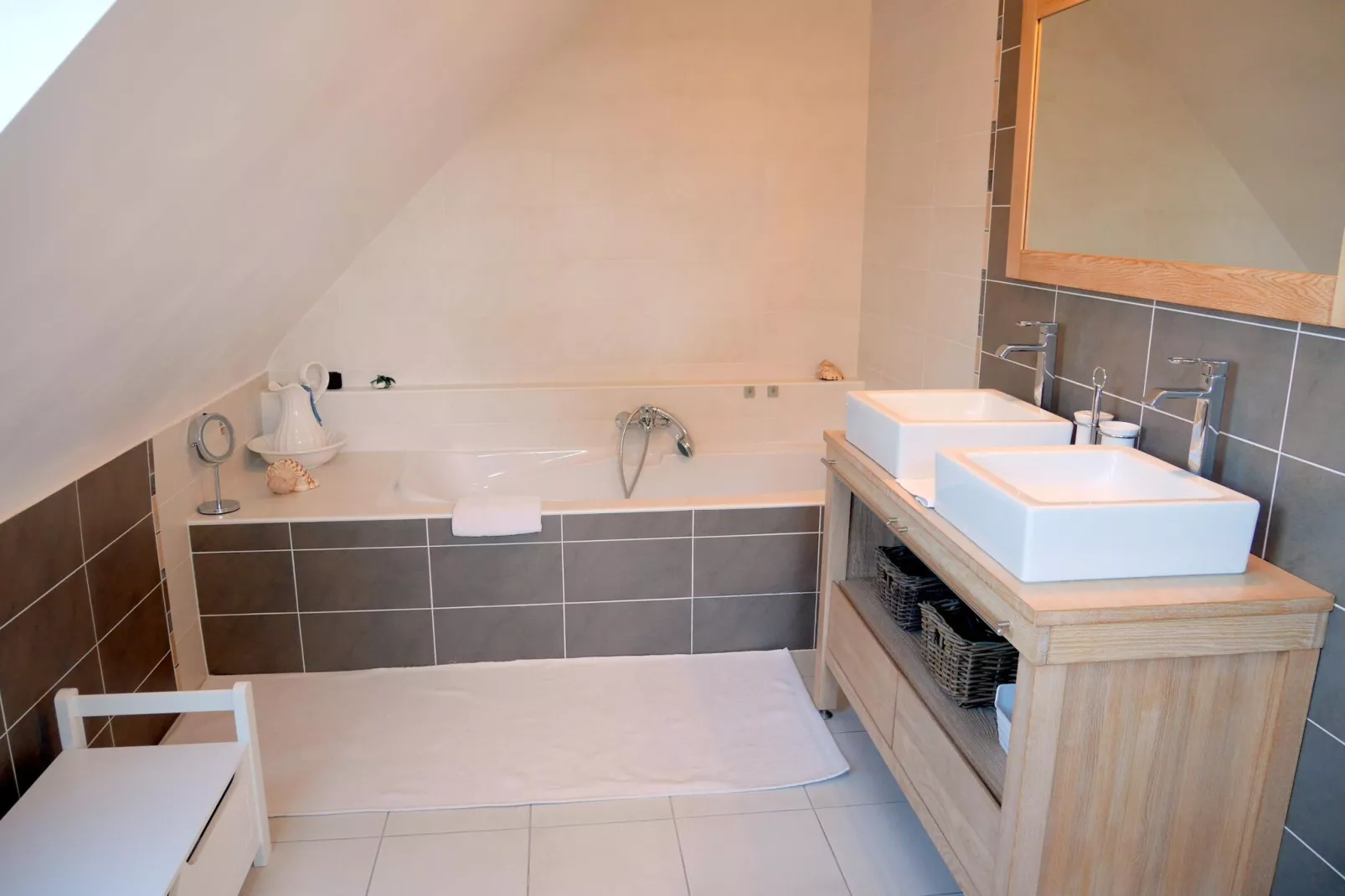 Ferienvilla Crozon-Badezimmer