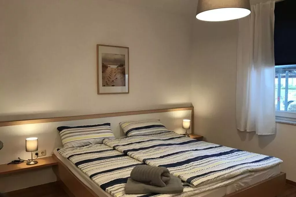 130594-Bedroom