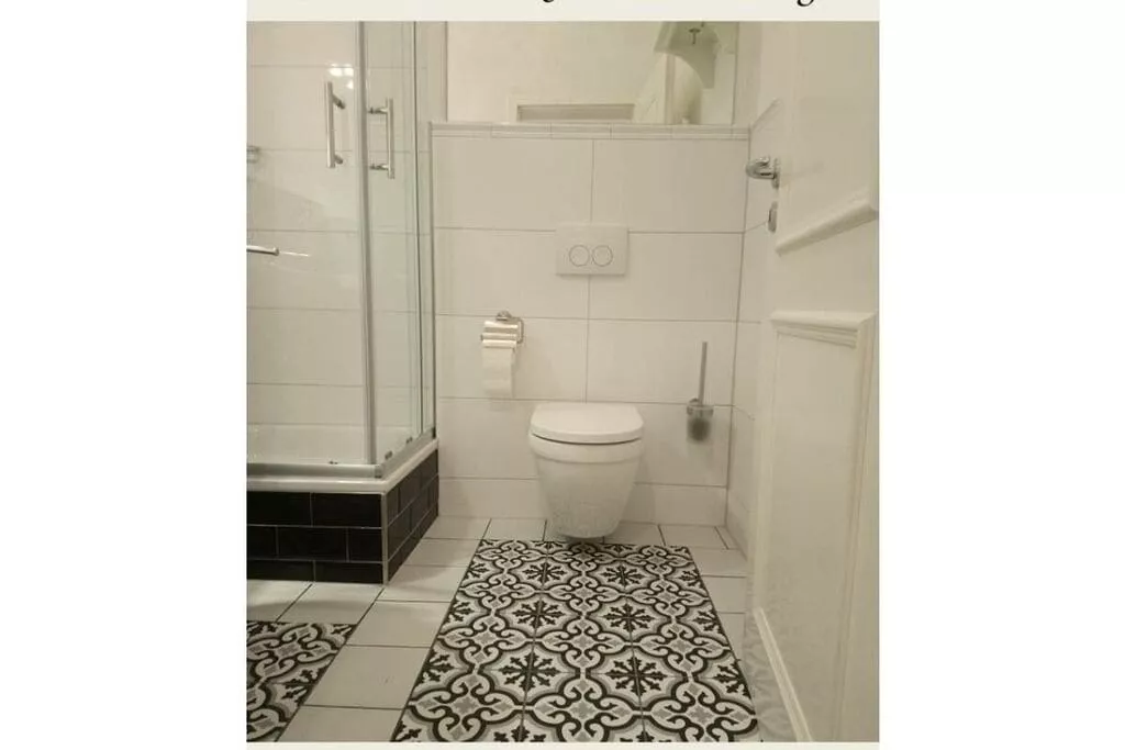 194676-Bathroom