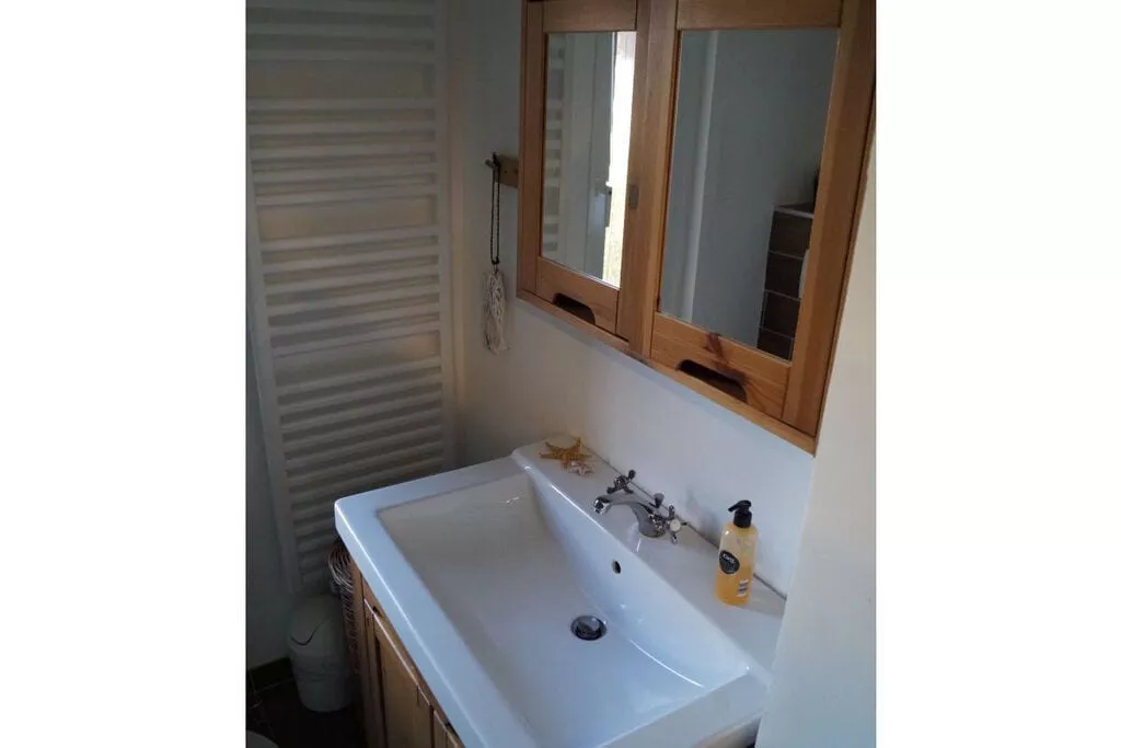 183174-Bathroom