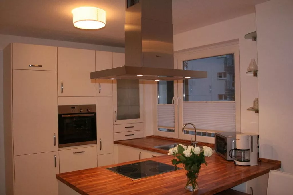 207268-Kitchen