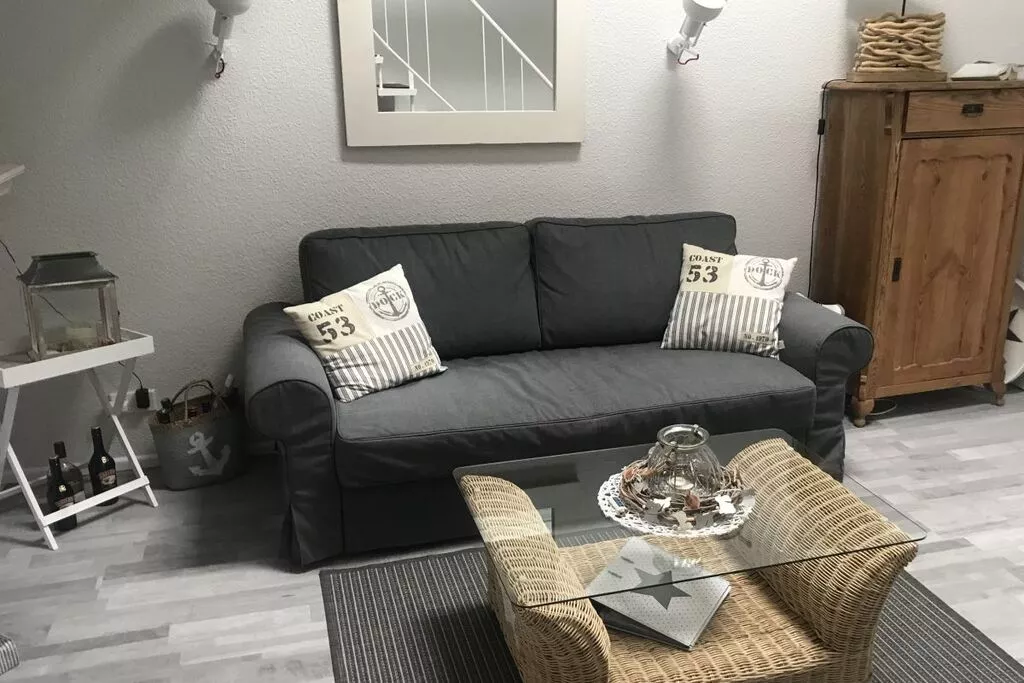 192389-Bedroom