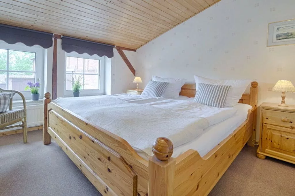 215500-Schlafzimmer
