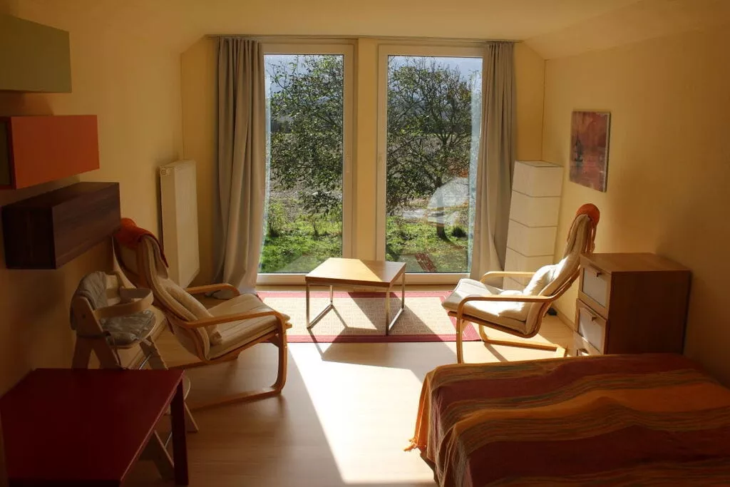 222665-Bedroom