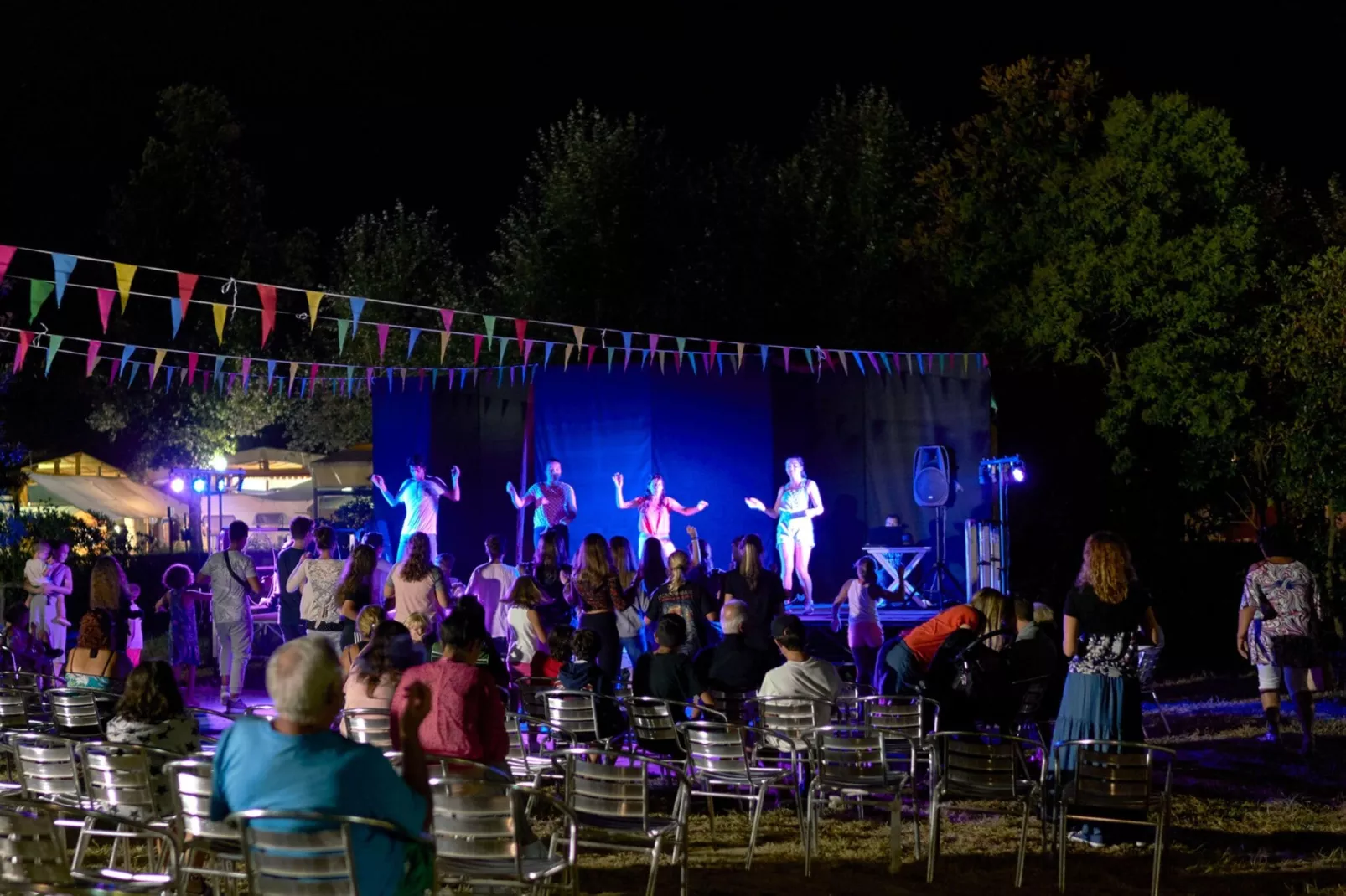 Camping Paradiso Viareggio 1-Areas summer 1km