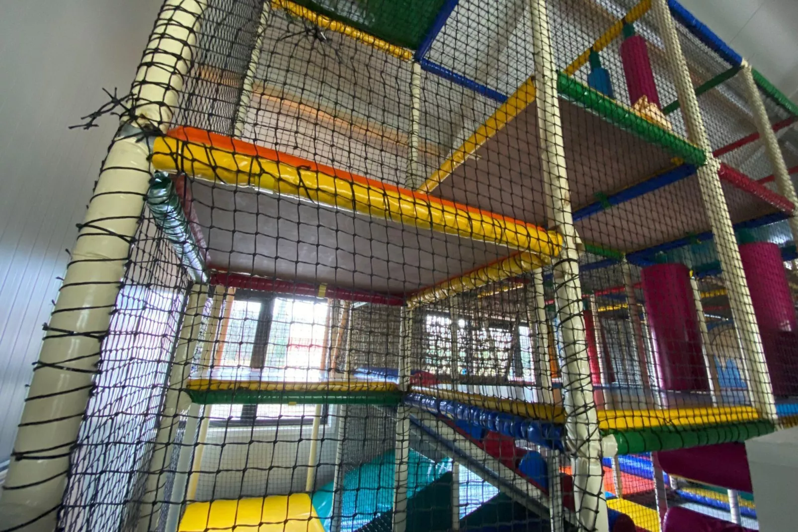 Dwergarend 17-18-Park facilities