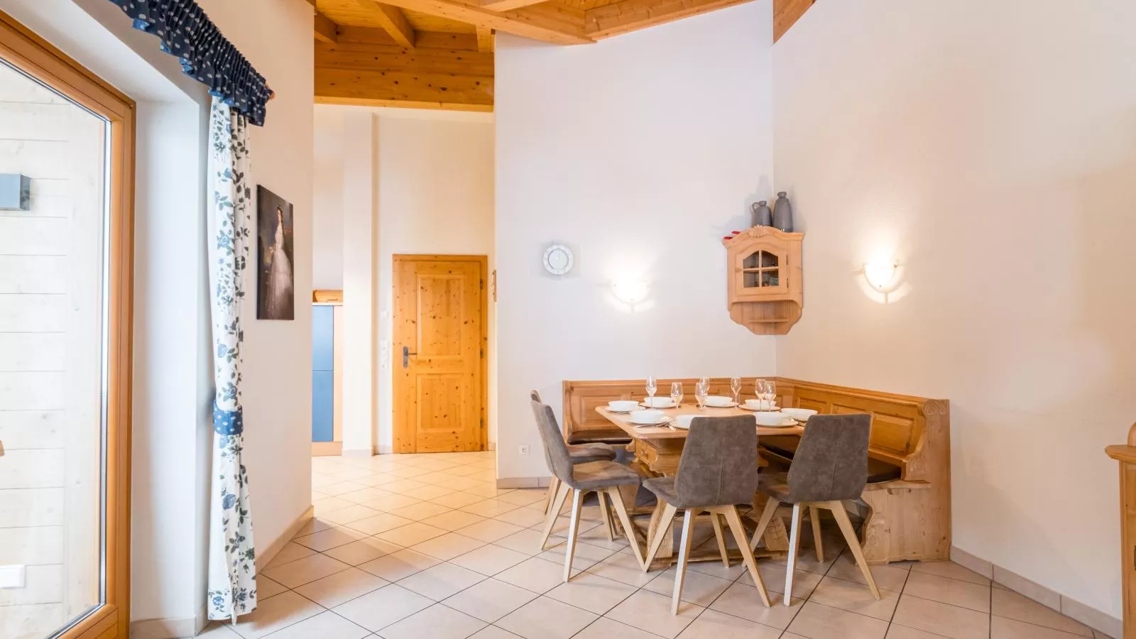 Reiterblick Ski in - Ski Out-Esszimmer
