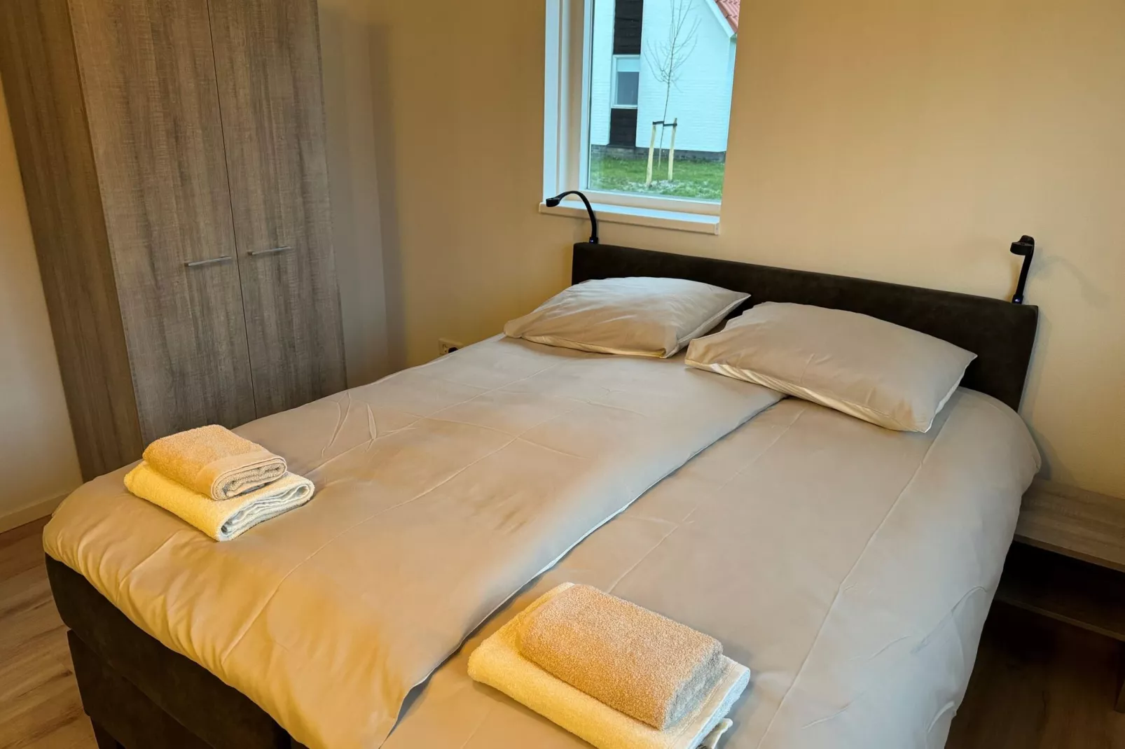 Schollevaer Huis Nr 34-Schlafzimmer