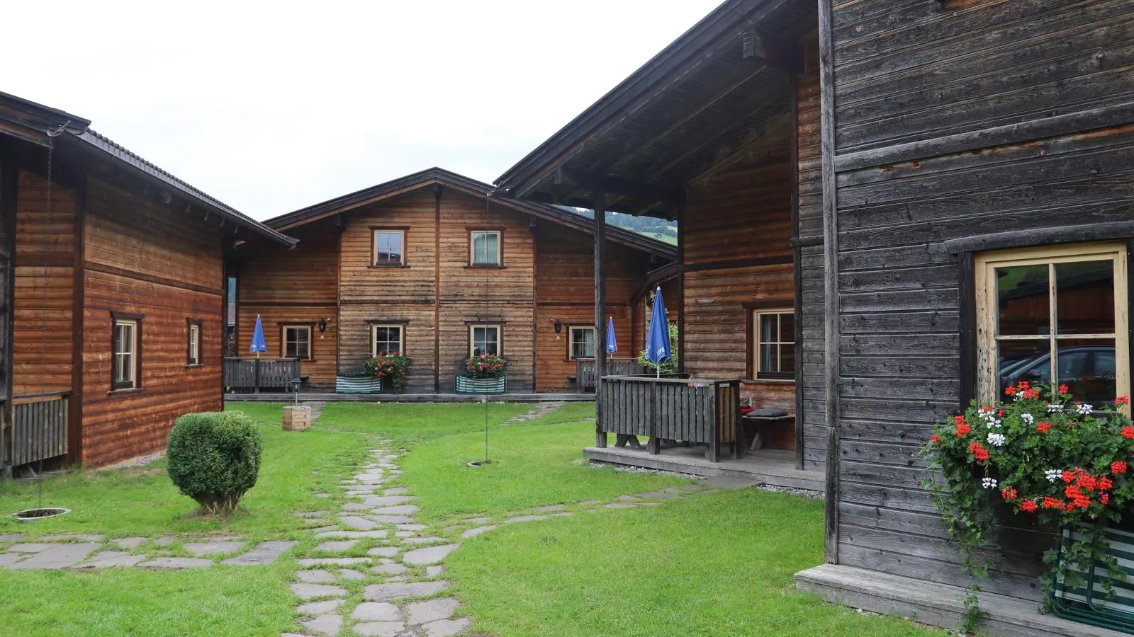 Uriges Chalet 3-Areas summer 1km