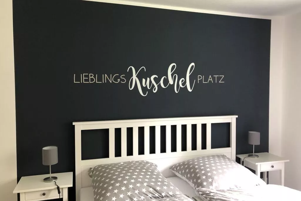 298359-Bedroom