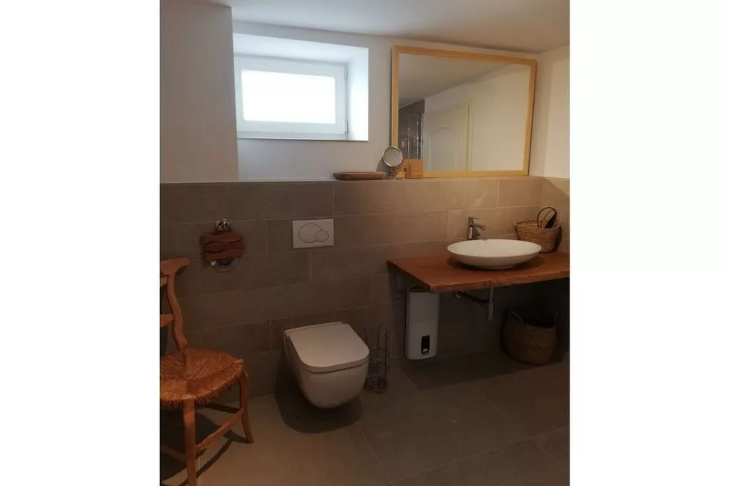 244352-Badezimmer